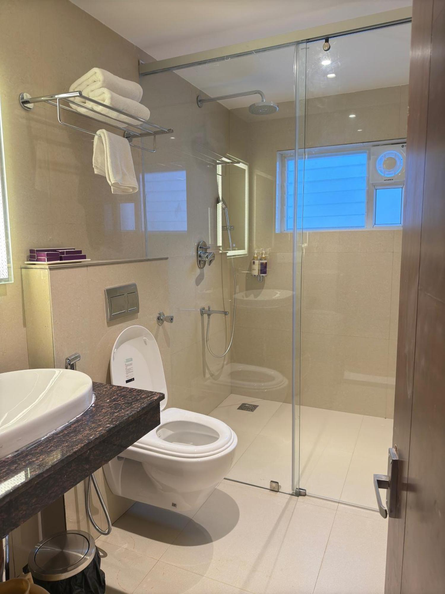 Park Avenue Hotel & Apartments Trichy Tiruchirappalli 외부 사진